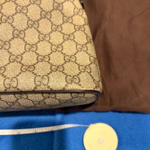 Gucci GG Supreme Coated Canvas 2 Way Tote - Picture 11 of 11